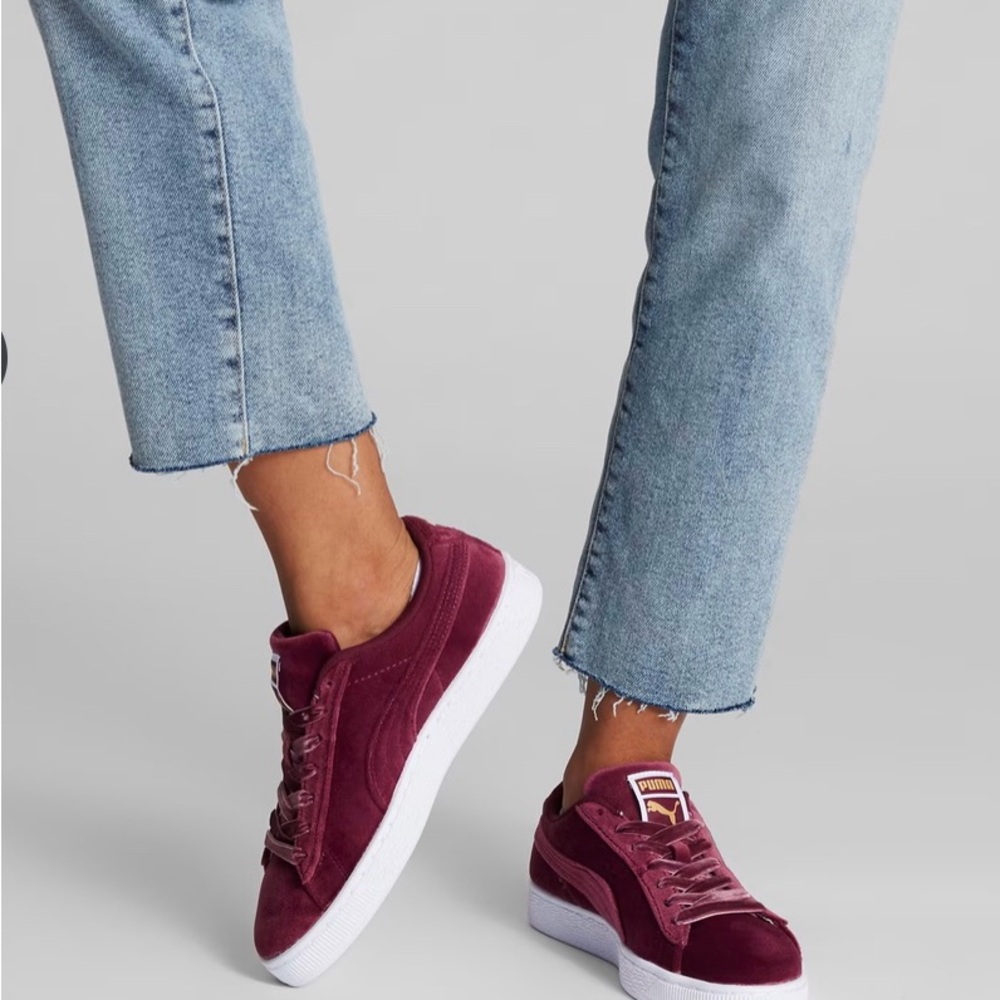 Puma Velvet Sneakers - SOLD